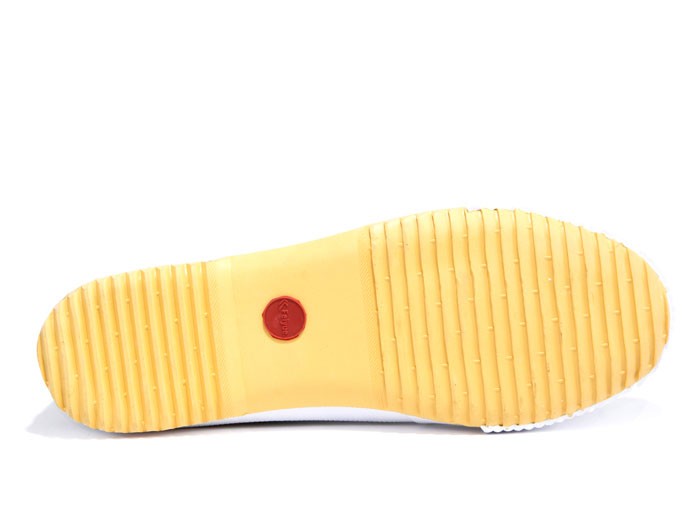 plain canvas sneakers