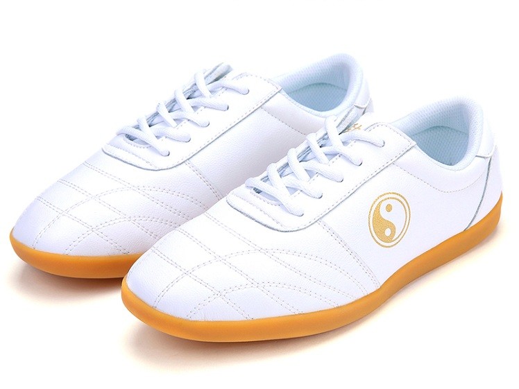 Chinese white top shoes