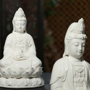 guanyin statue; buddha statue; handicraft; handmade ornament; 12 inch Glossy White Ceramics Guanyin Buddha Statue Handicraft Ornament (Sitting on the Lotus Seat)